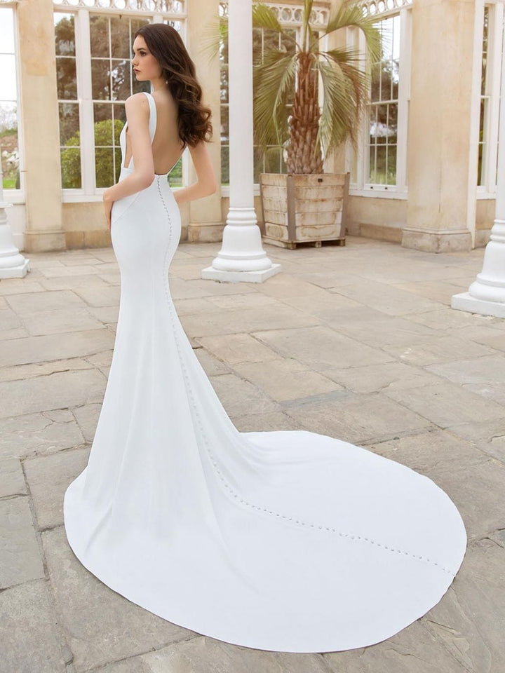 Enzoani Simplicity - Size 8
