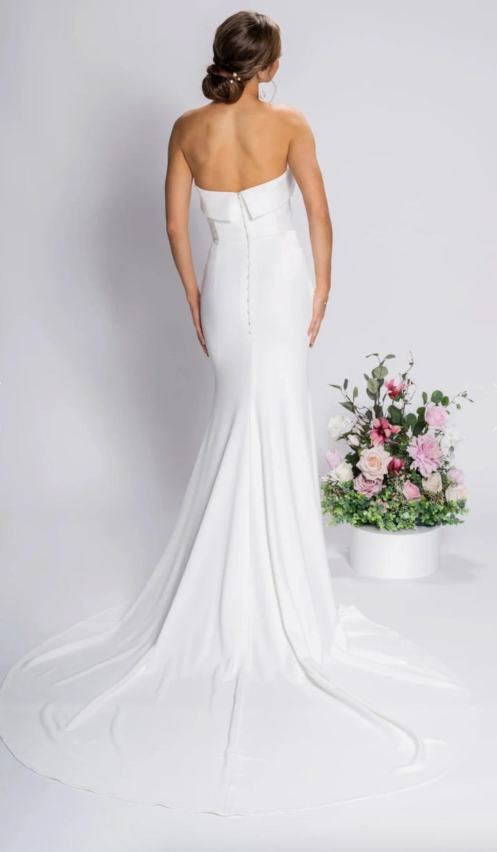 Erin Clare Sydney - Size 14
