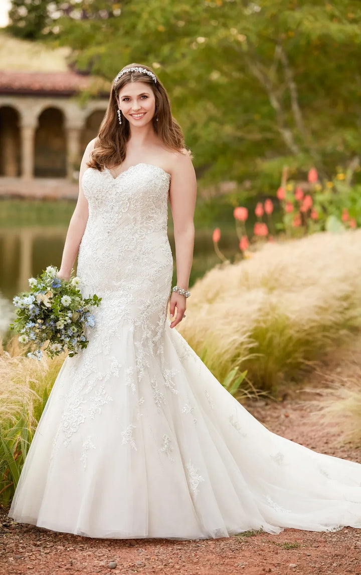 Essense of Australia D2308 - Size 22