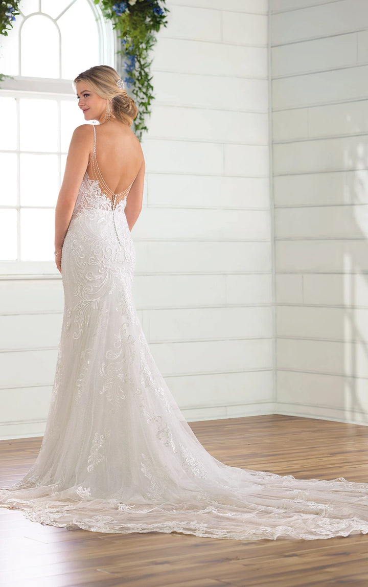 Essense of Australia D2771 - Size 10