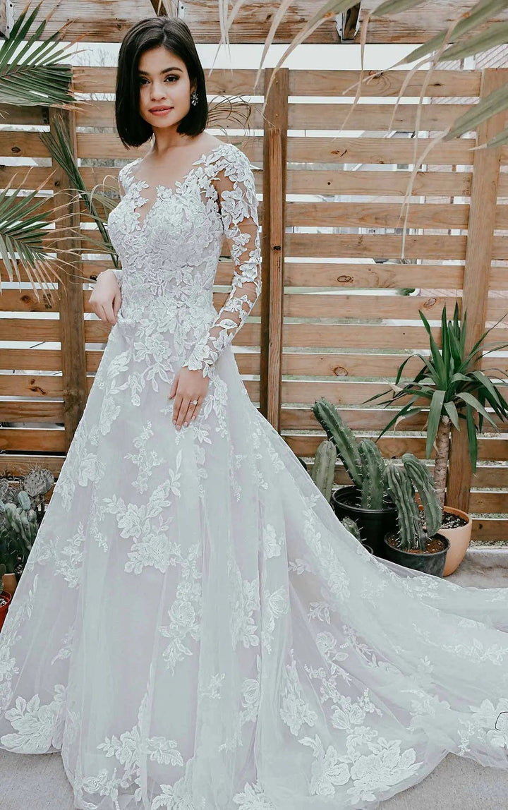 Essense of Australia D3280 - Size 16