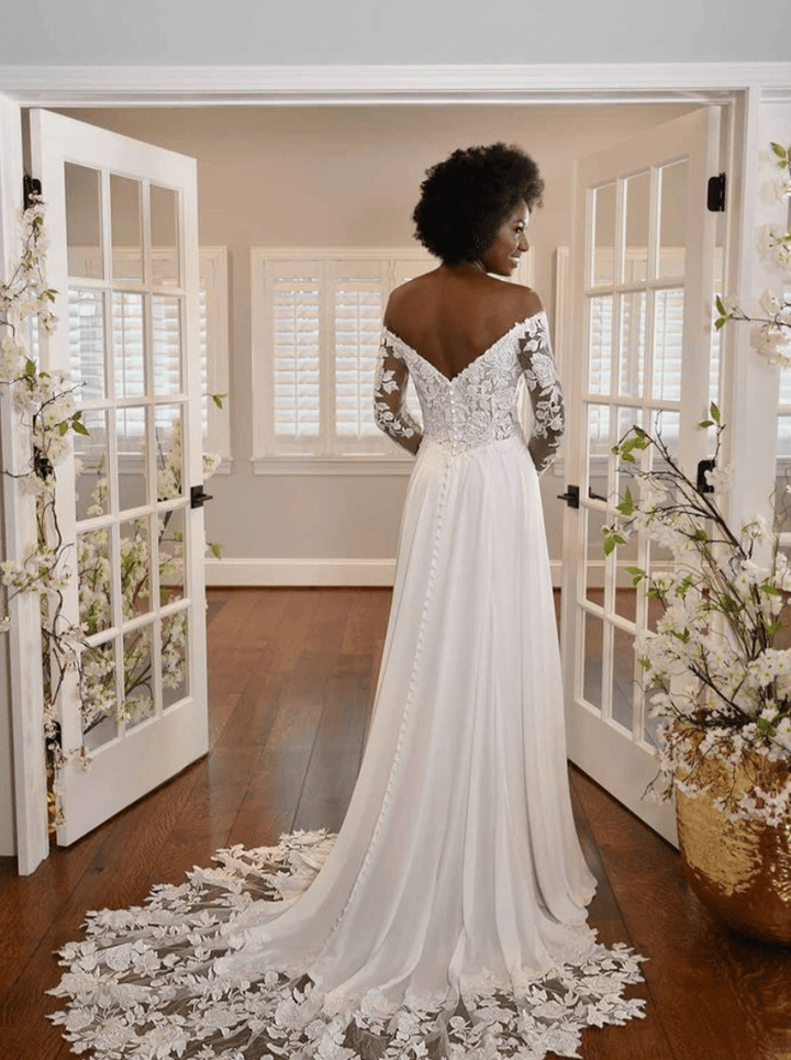 Essense of Australia D3332 - Size 18