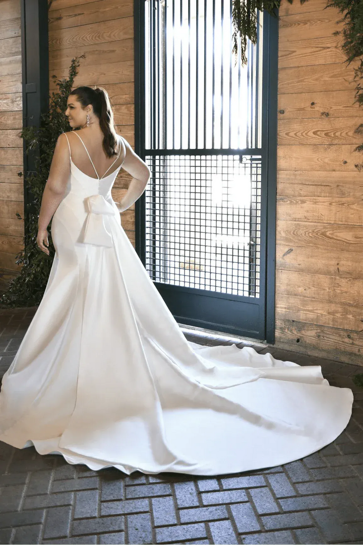 Essense of Australia D3404 - Size 20