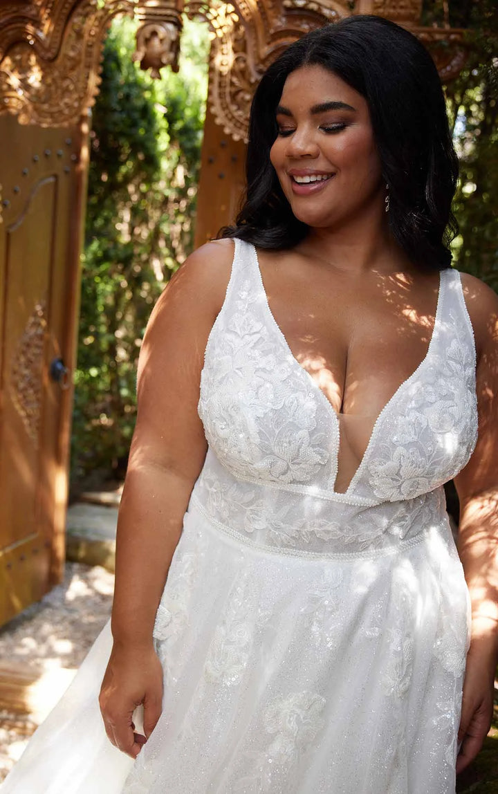 Essense of Australia D3445 - Size 22