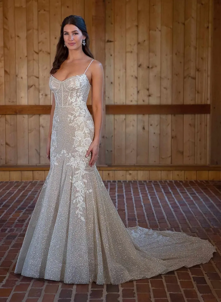 full front of essense d3486 ivory sparkle lace fitted wedding dress with a sparkly skirt and lace accents