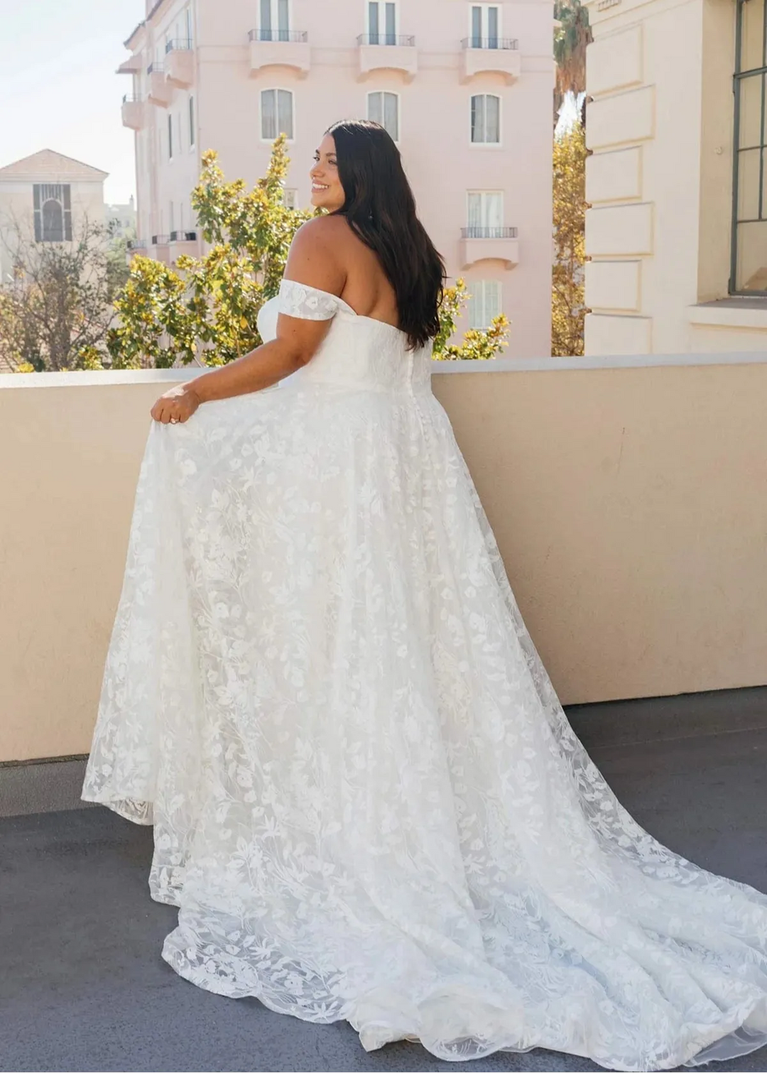 Essense of Australia D3520 - Size 18