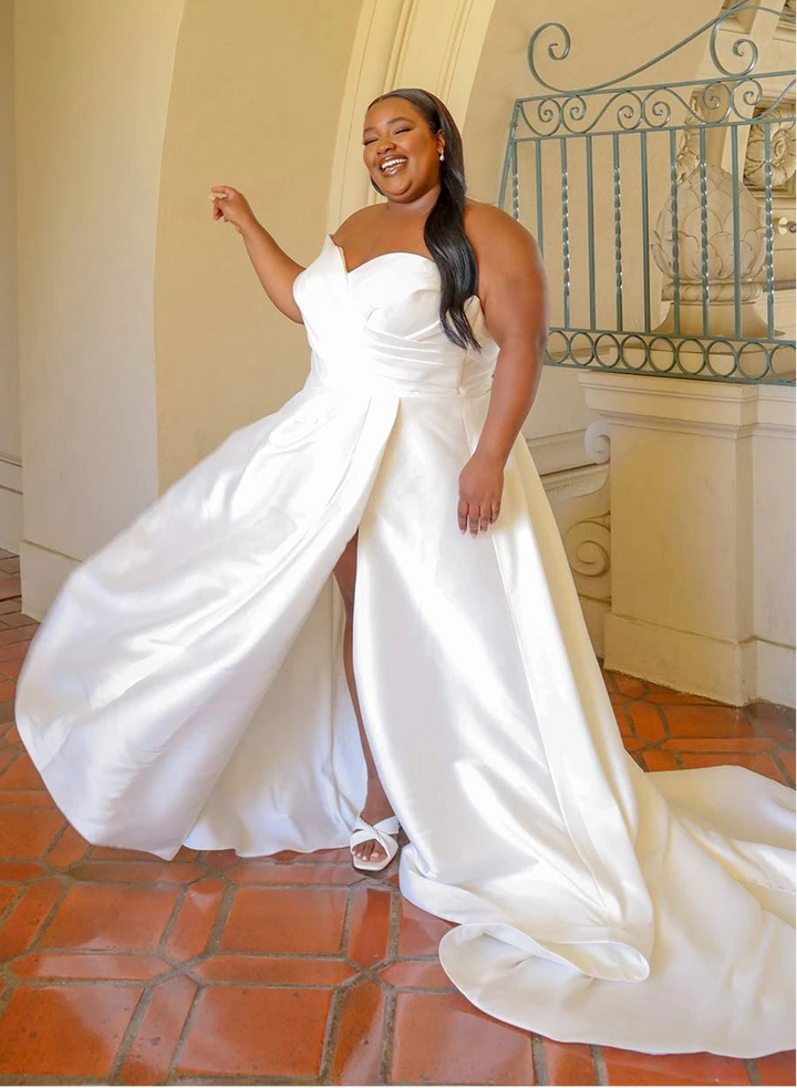 Essense of Australia D3570 - Size 22