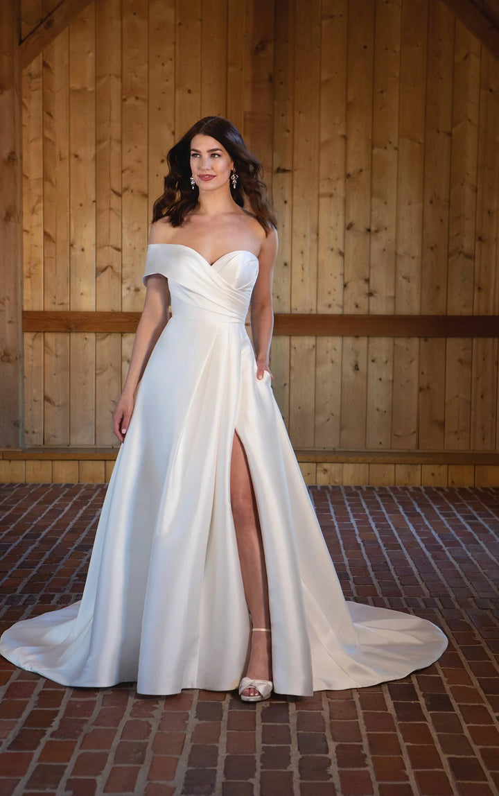 Essense of Australia D3570 - Size 22