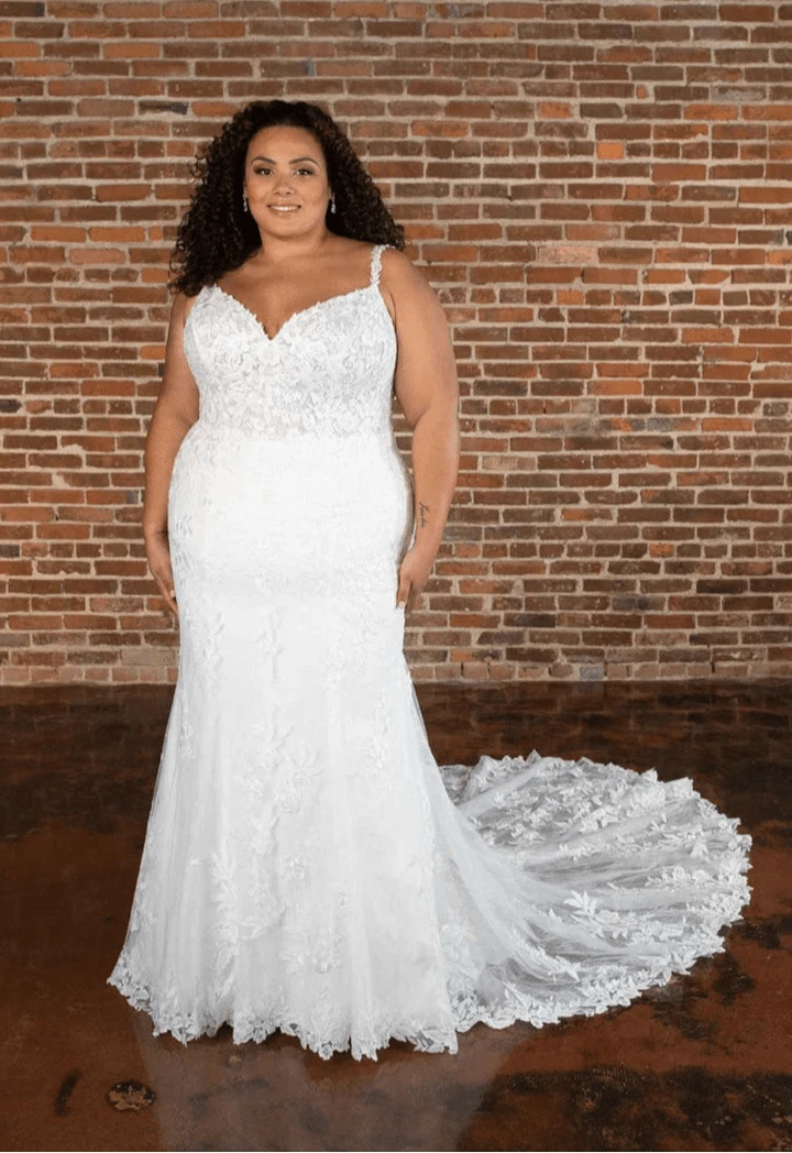 Essense of Australia D3695 - Size 20