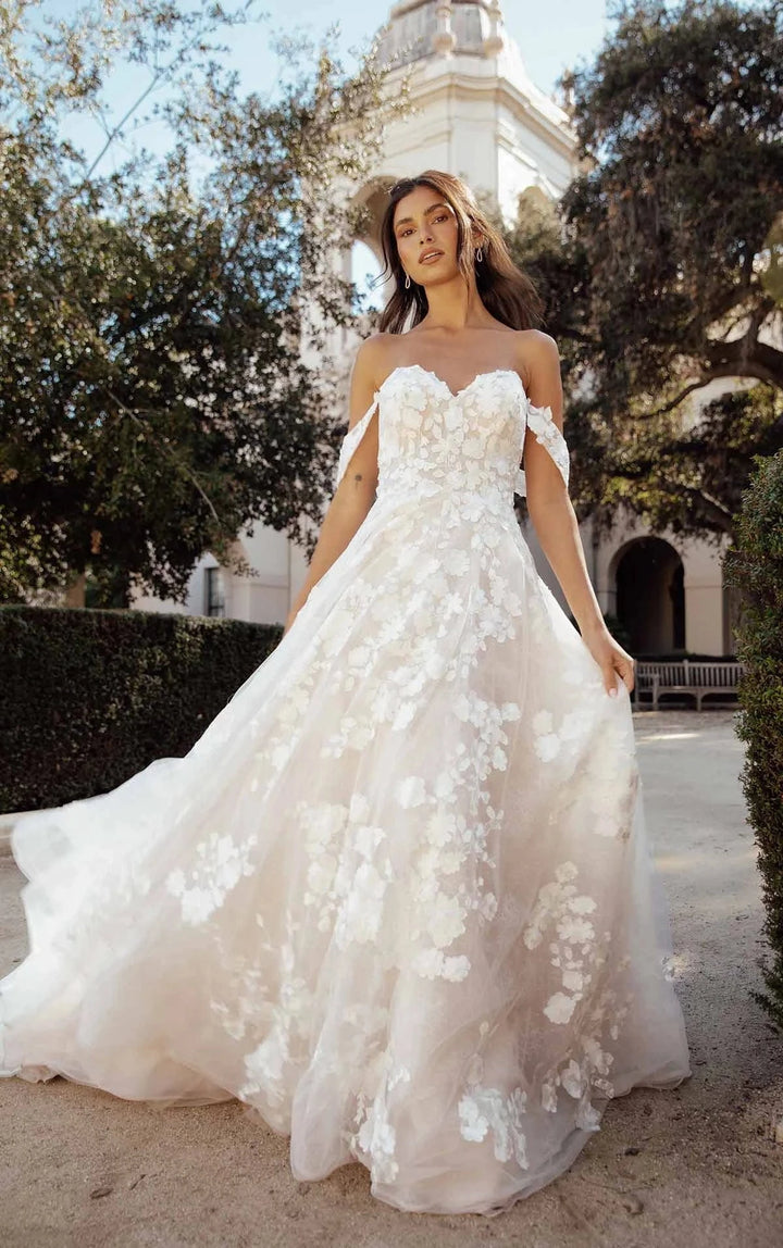 Essense of Australia D3738 - Size 14