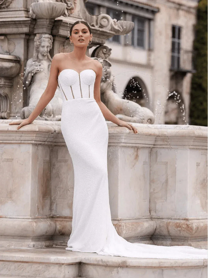 Essense of Australia D3939 - Size 10