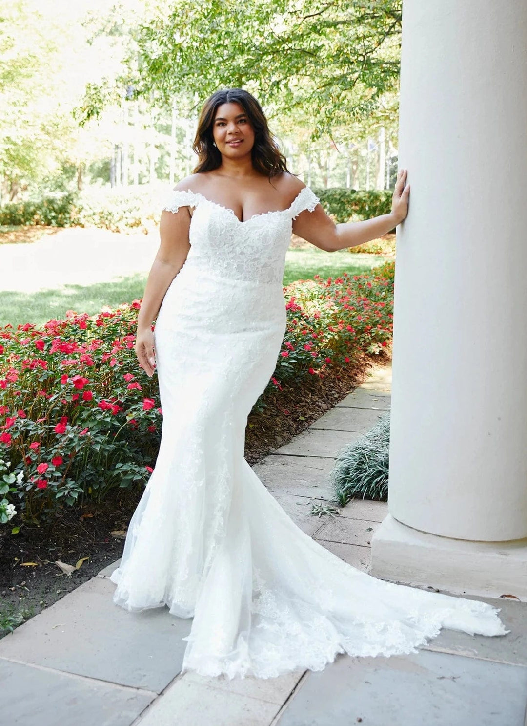 Essense of Australia D3960 - Size 20 Luxe Redux Bridal Essense of Australia D3960 - Size 20 Luxe Redux Bridal