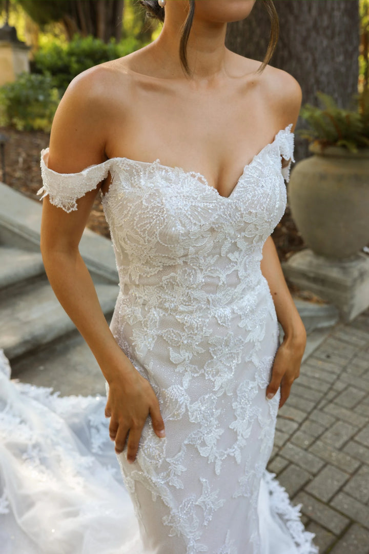 Essense of Australia D3960 - Size 12