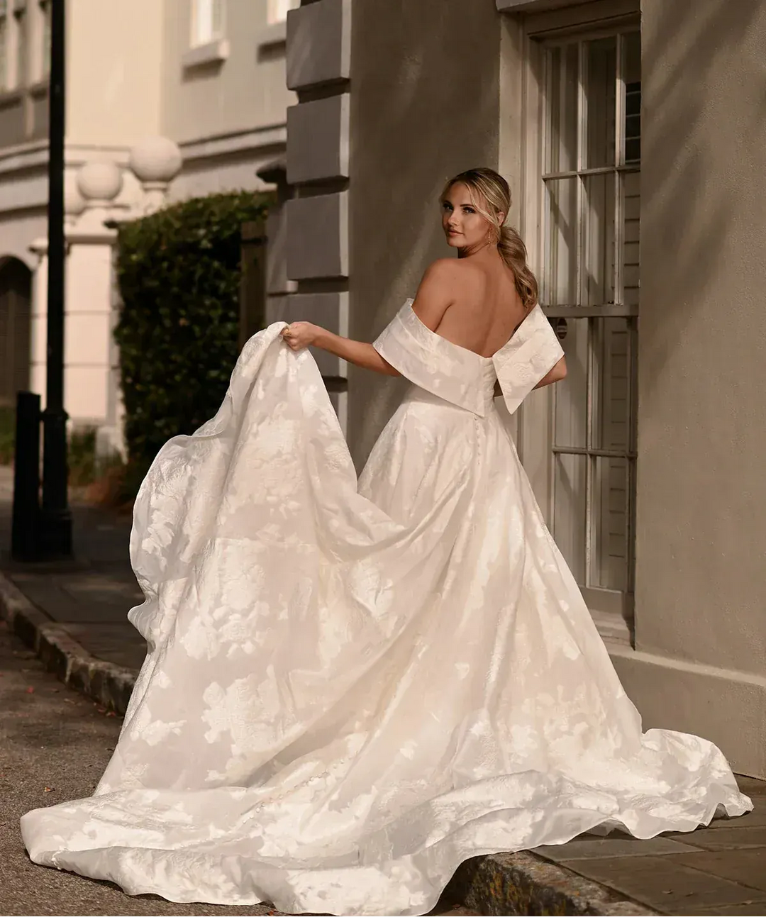 Essense of Australia D3971 - Size 12