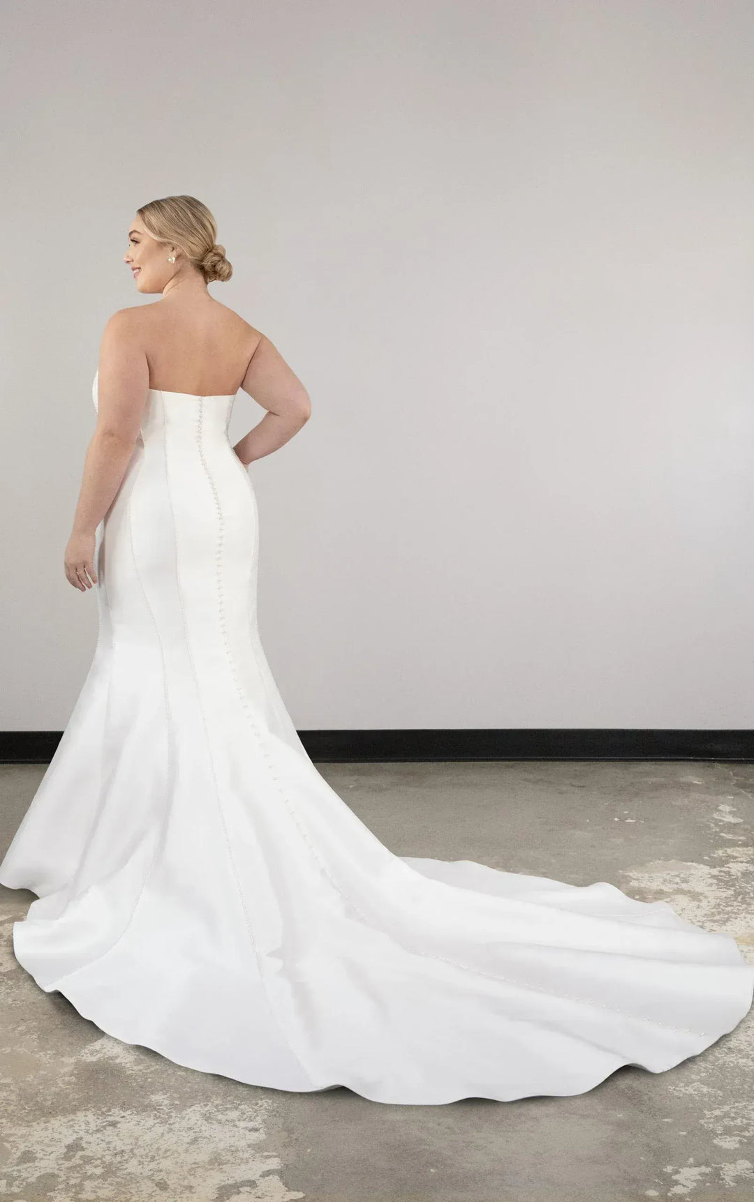 Essense of Australia D3991 - Size 20