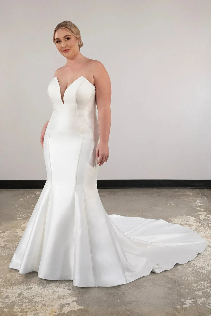 Essense of Australia D3991 - Size 20