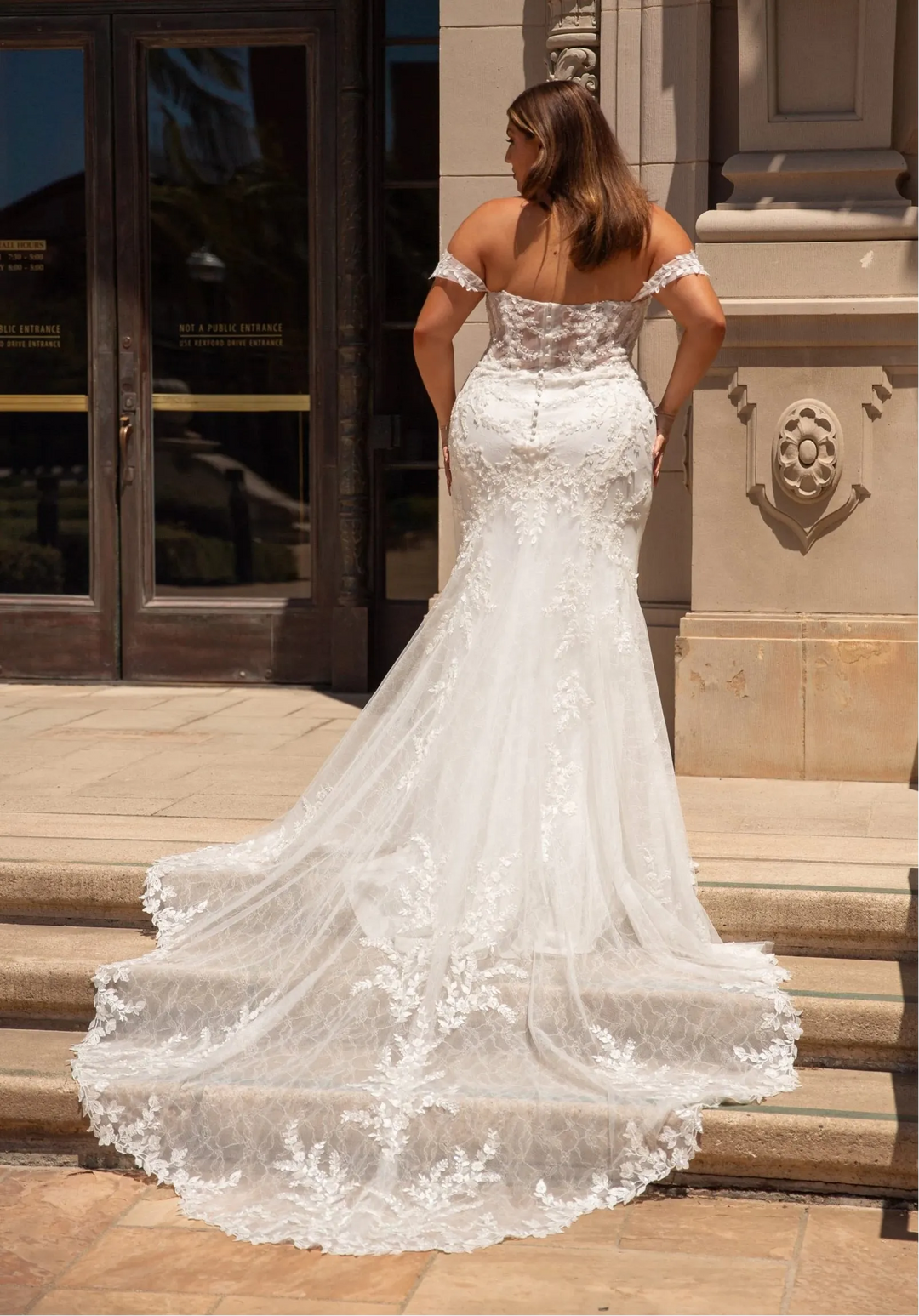 Essense of Australia D3992 - Size 20