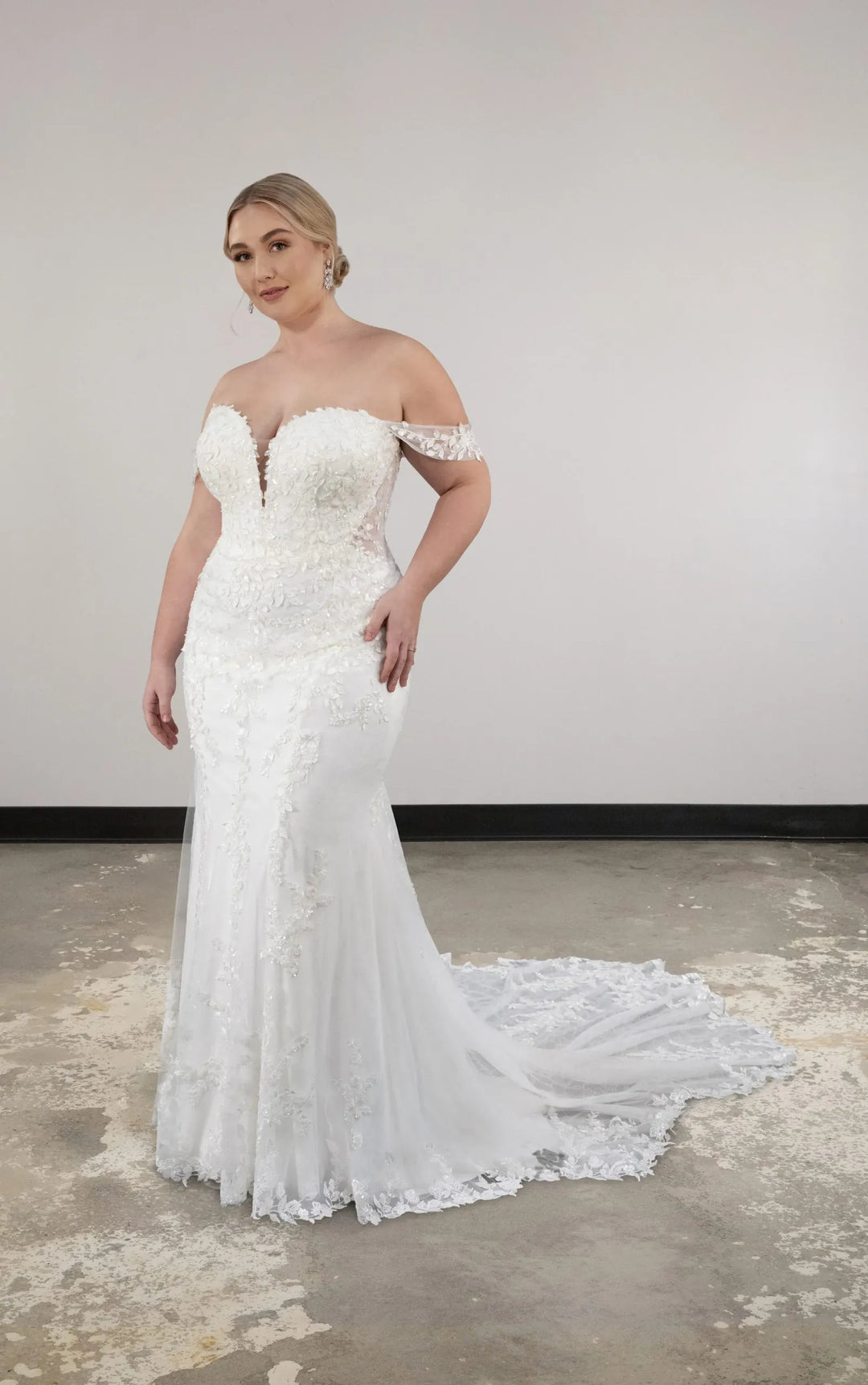 Essense of Australia D3992 - Size 20