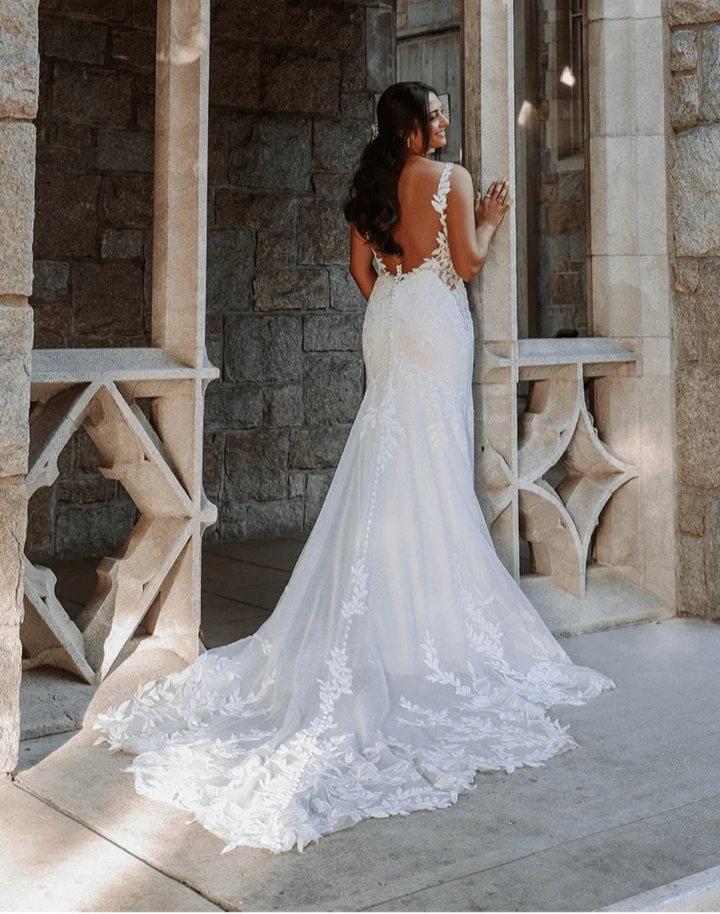 Essense of Australia D4037 - Size 14