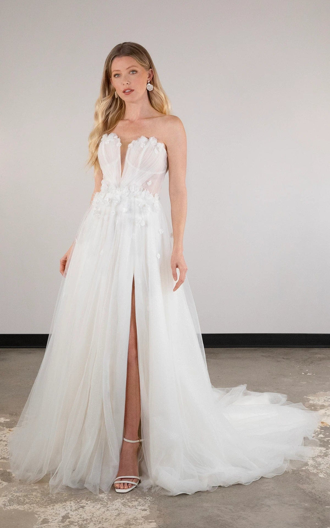 Essense of Australia D4065 - Size 12 Luxe Redux Bridal Essense of Australia D4065 - Size 12 Luxe Redux Bridal