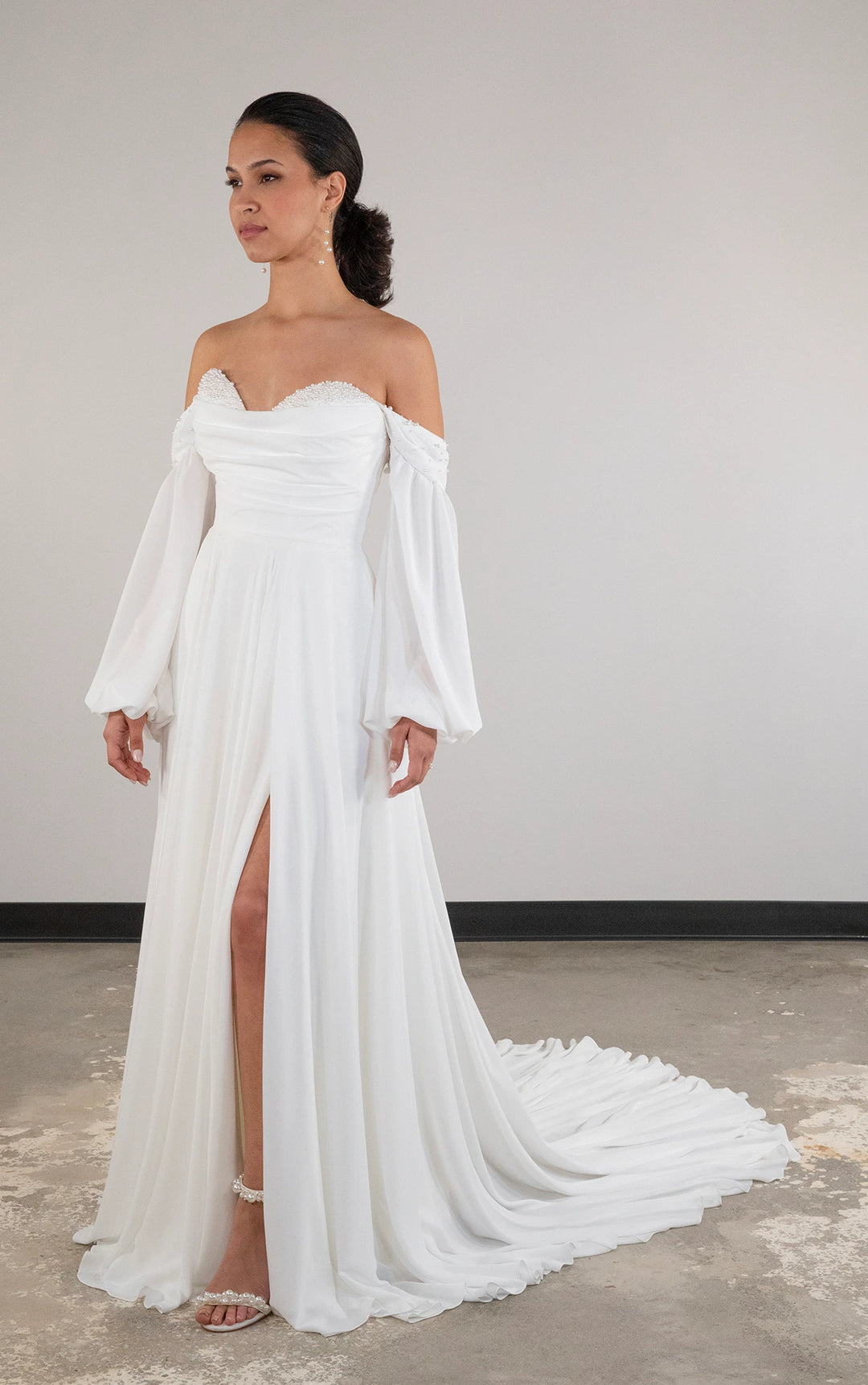 Essense of Australia D4087 - Size 14