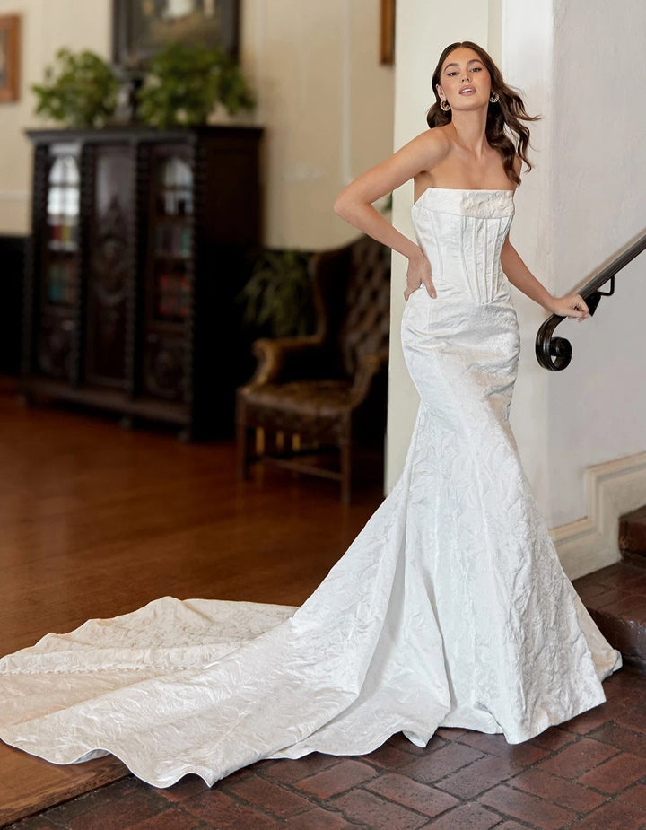 Essense of Australia D4149 - Size 14
