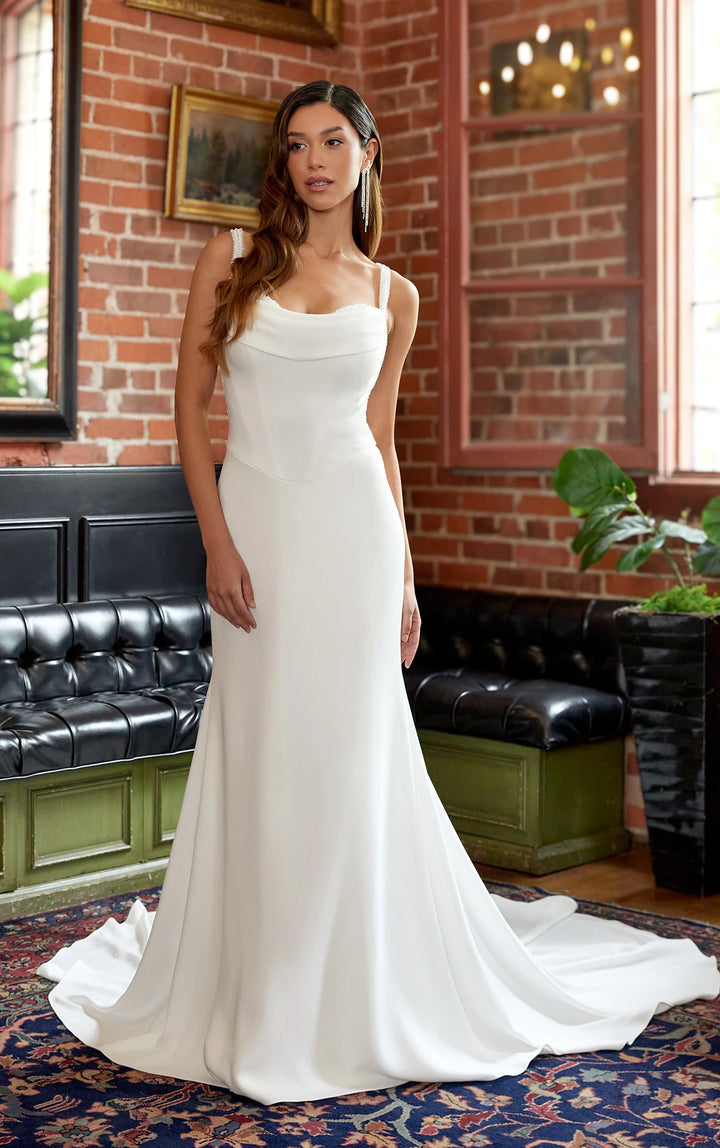 Essense of Australia D4190 - Size 12