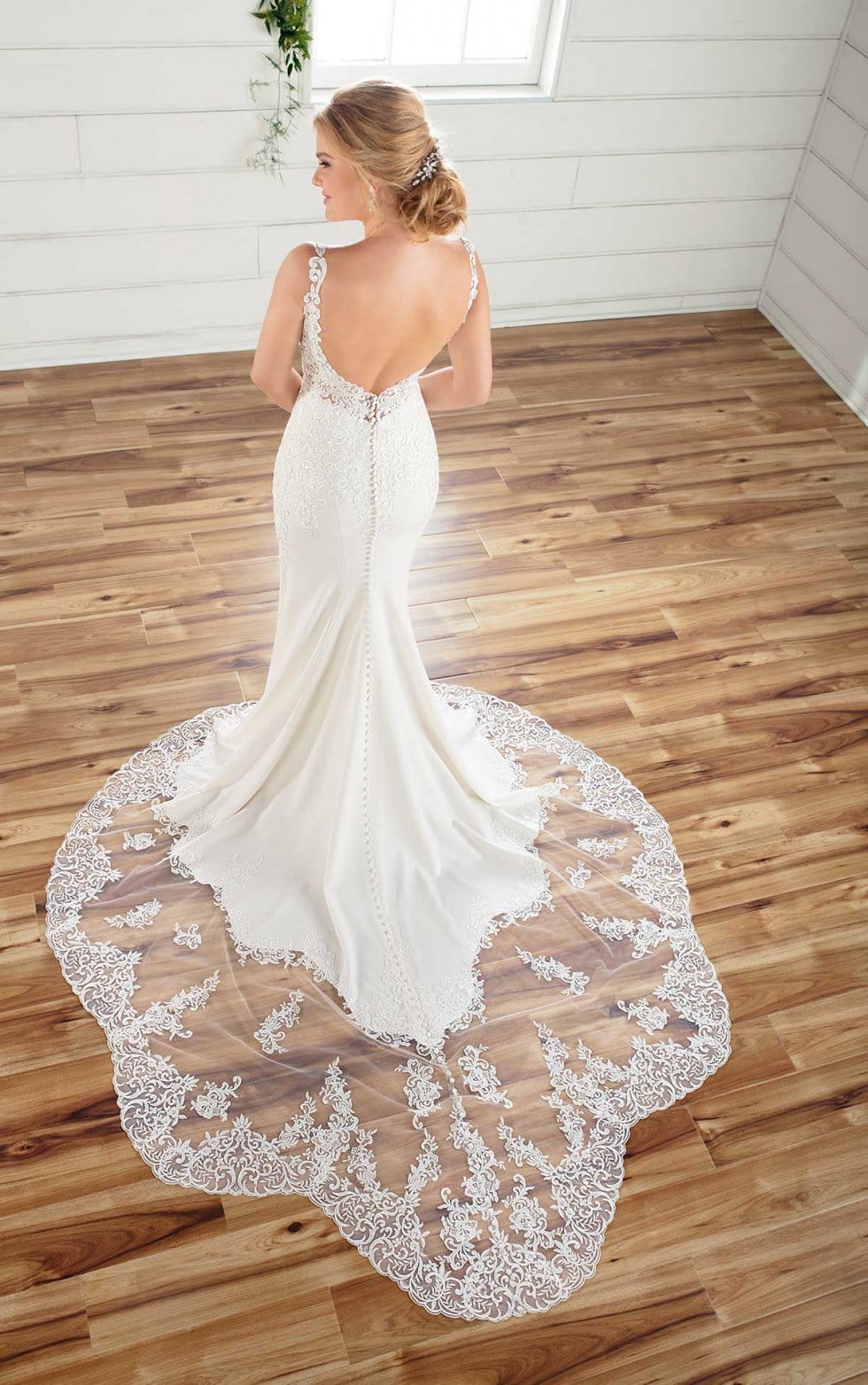 Essense of Australia D2679 Size 10 – Luxe Redux Bridal