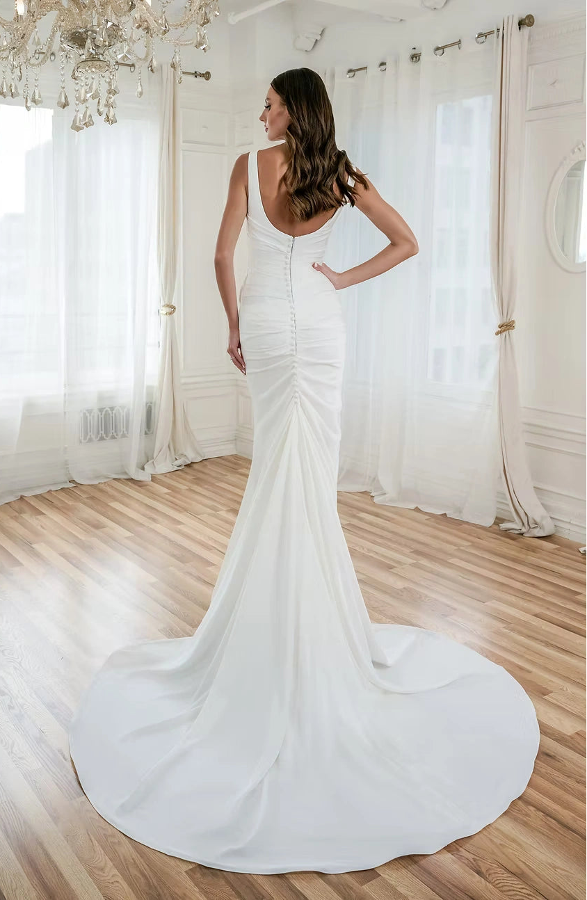 Estee Couture Eva - Size 4