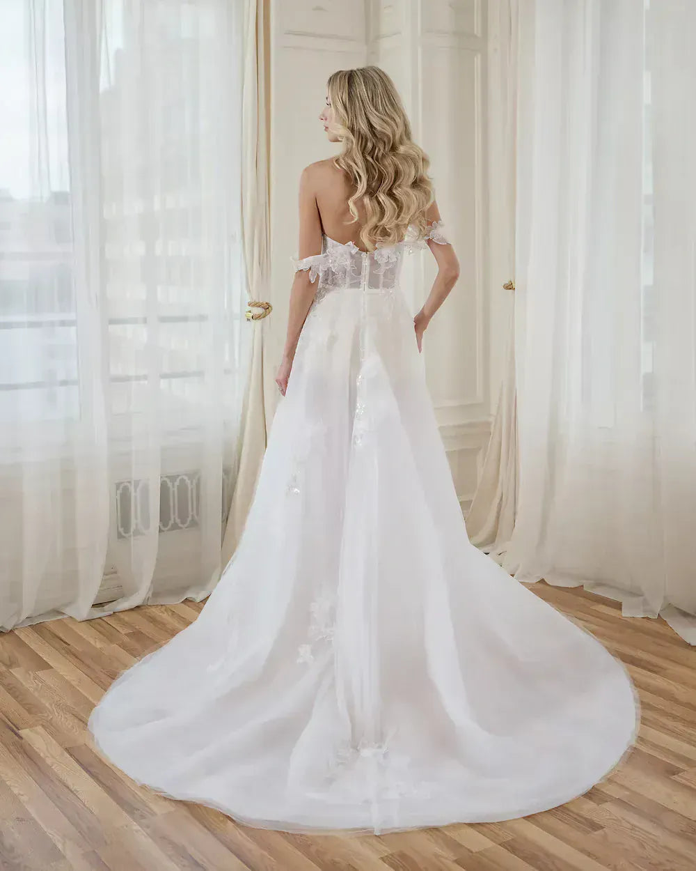 Estee Couture Vera - Size 10