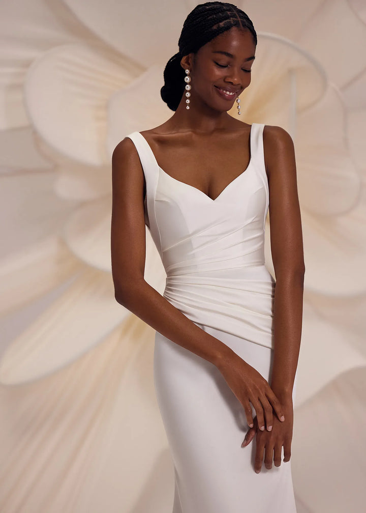 Eva Lendel Percy [Gown Only] - Size 16