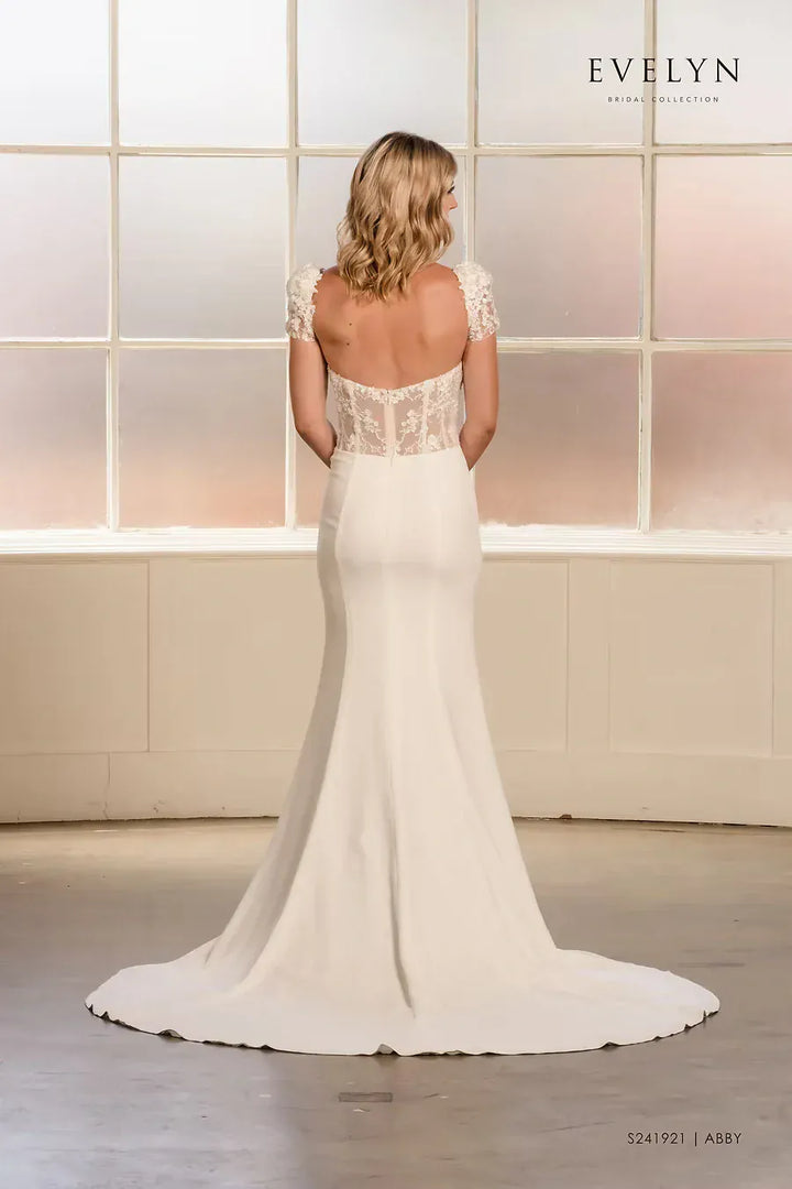 Evelyn Bridal Abby - Size 8