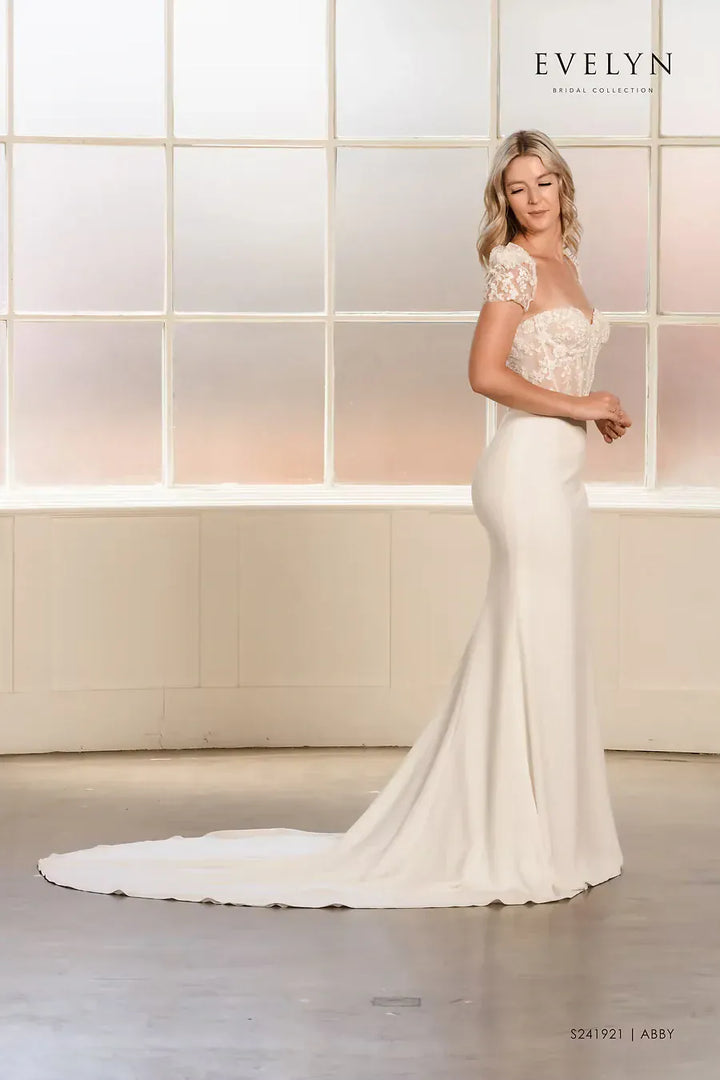 Evelyn Bridal Abby - Size 8