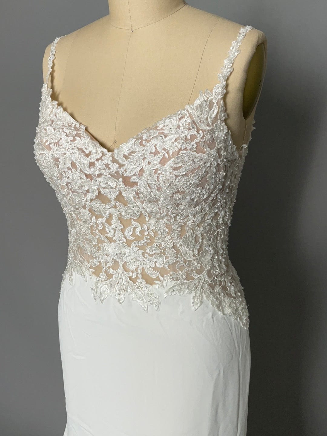 Evelyn Bridal Azalea - Size 8