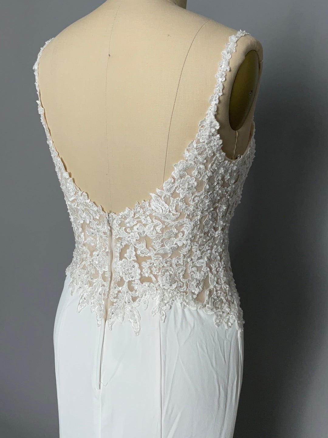 Evelyn Bridal Azalea - Size 8