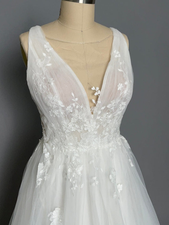 Evelyn Bridal Daisy - Size 16