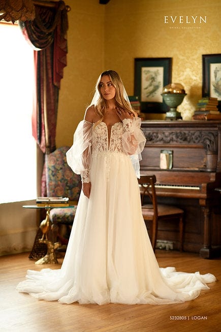 Evelyn Bridal Logan - Size 12