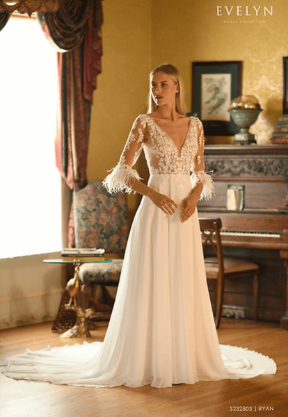 Evelyn Bridal Ryan [Without Feathers] - Size 4 – Luxe Redux Bridal