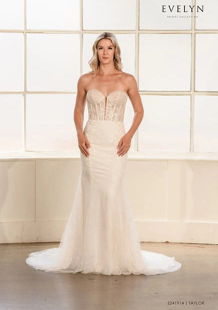 Evelyn Bridal Taylor - Size 18