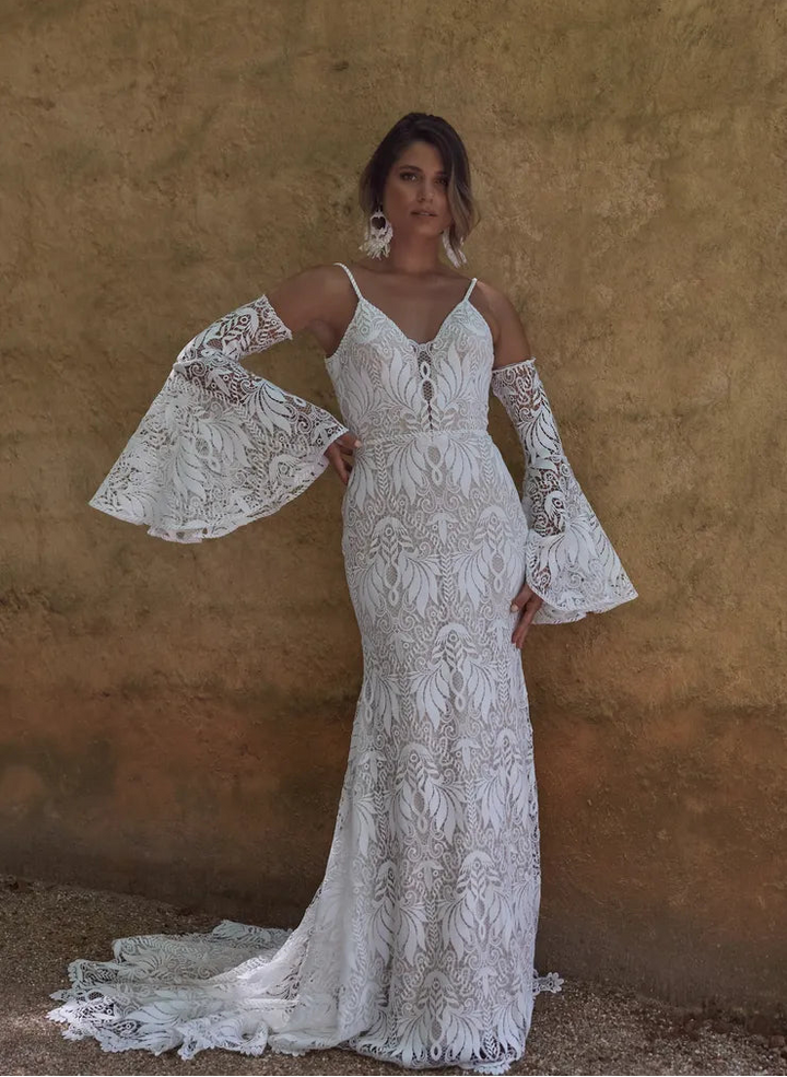 Evie Young Azure - Size 14