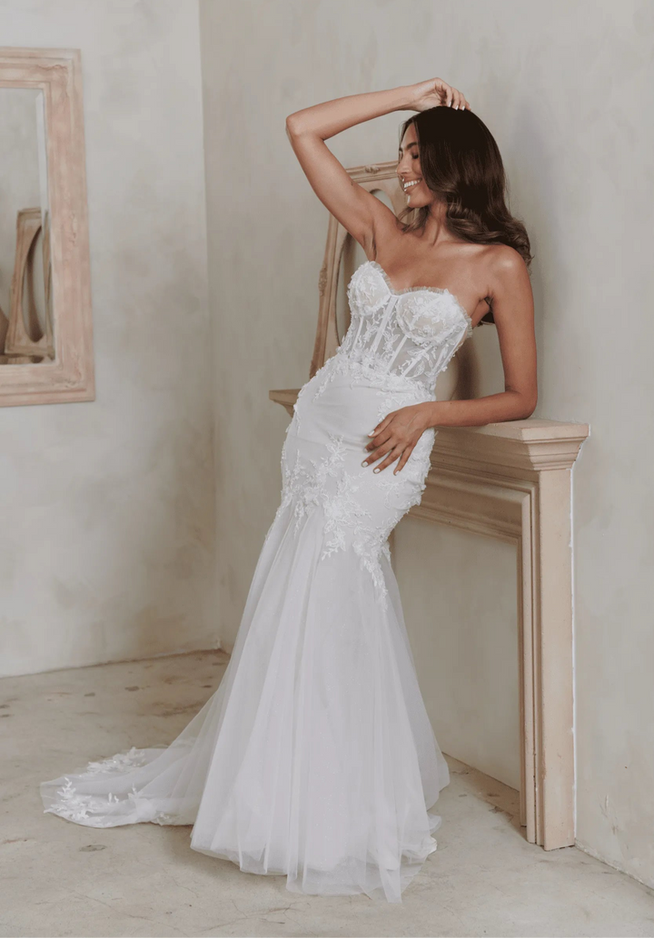 Evie Young Maverick + Overskirt - Size 12