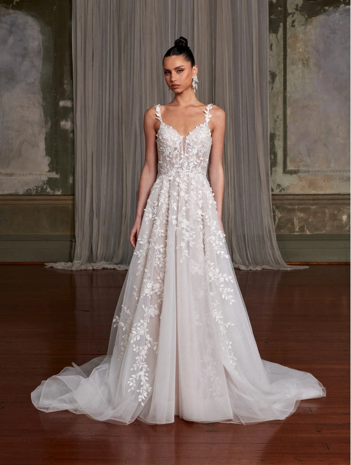 Evie Young Nadia - Size 12