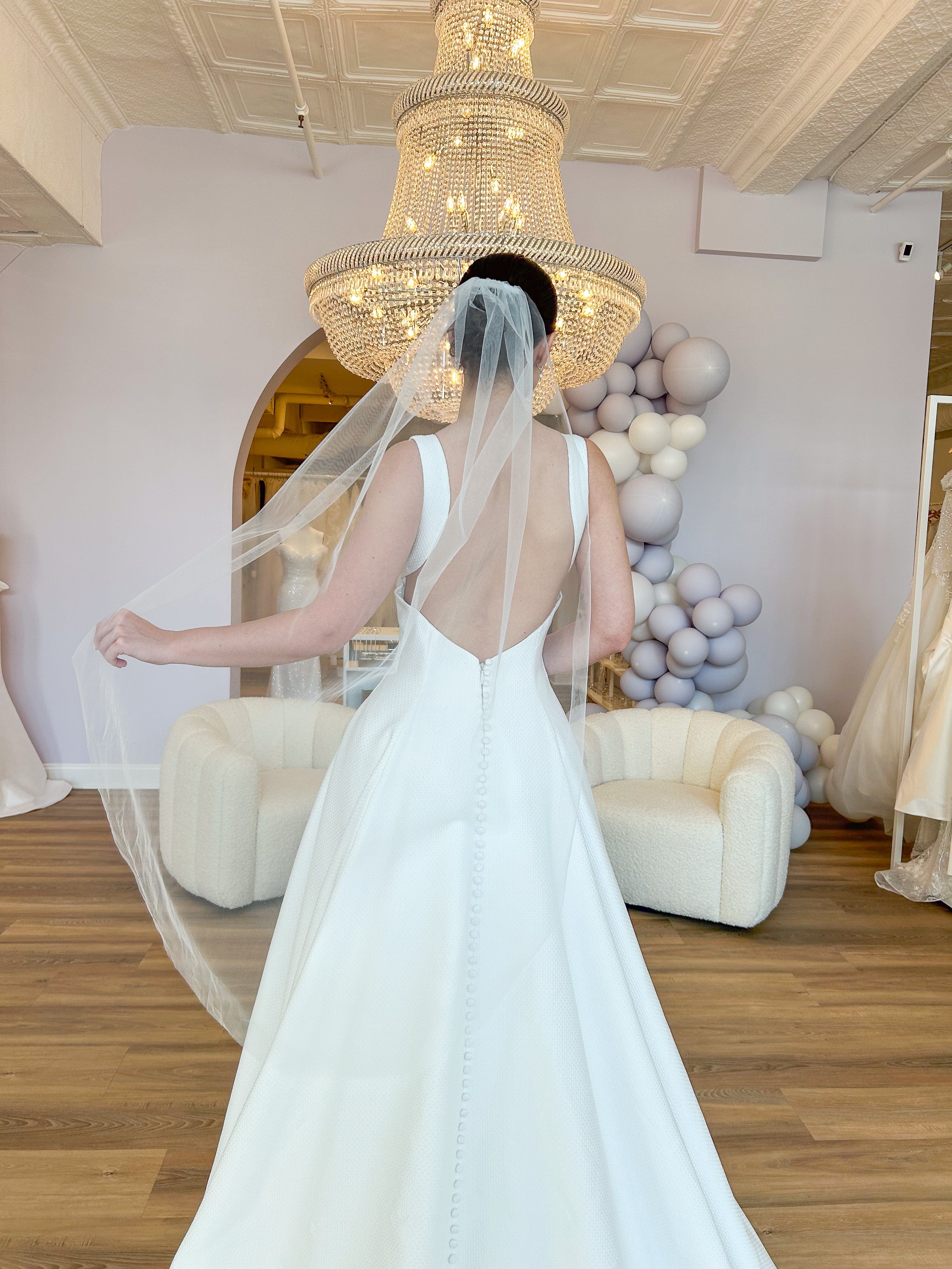PLR Fingertip Length Veil Fingertip Length Veil – Luxe Redux Bridal
