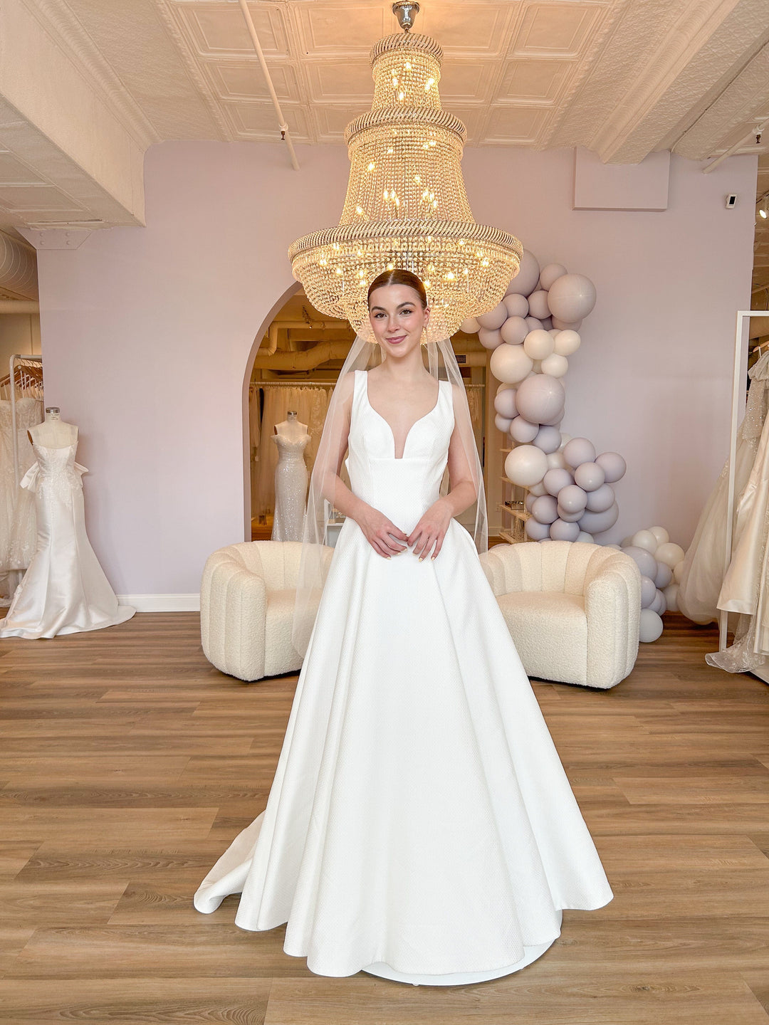 Fingertip Length Veil Luxe Redux Bridal Fingertip Length Veil Luxe Redux Bridal