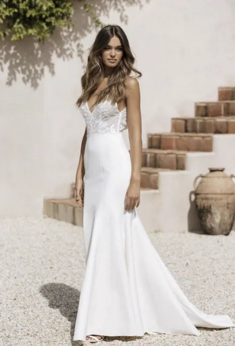 Jane Hill Misty - Size 8