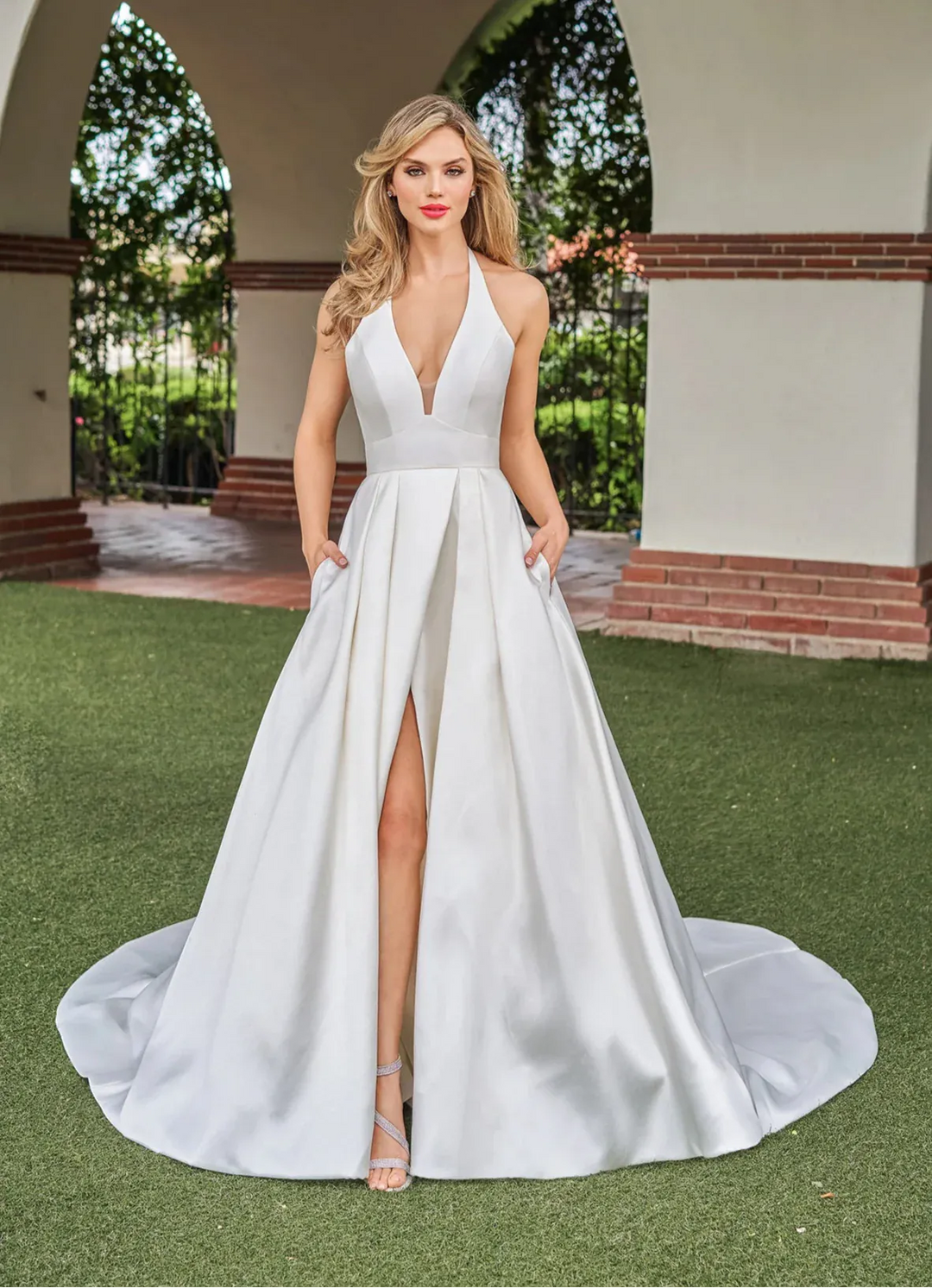 Jasmine Bridal Chloe T262018X - Size 4 Jasmine Bridal Chloe T262018X - Size 4