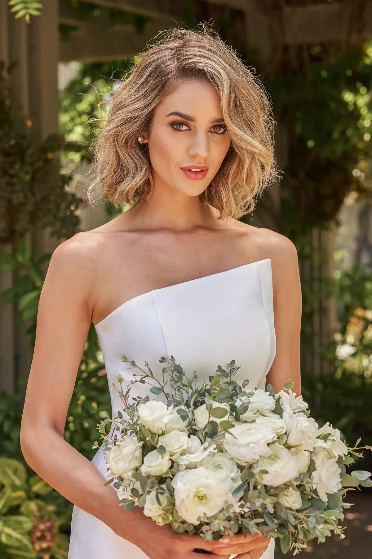 Jasmine Bridal T242002 - Size 18 Size Chart