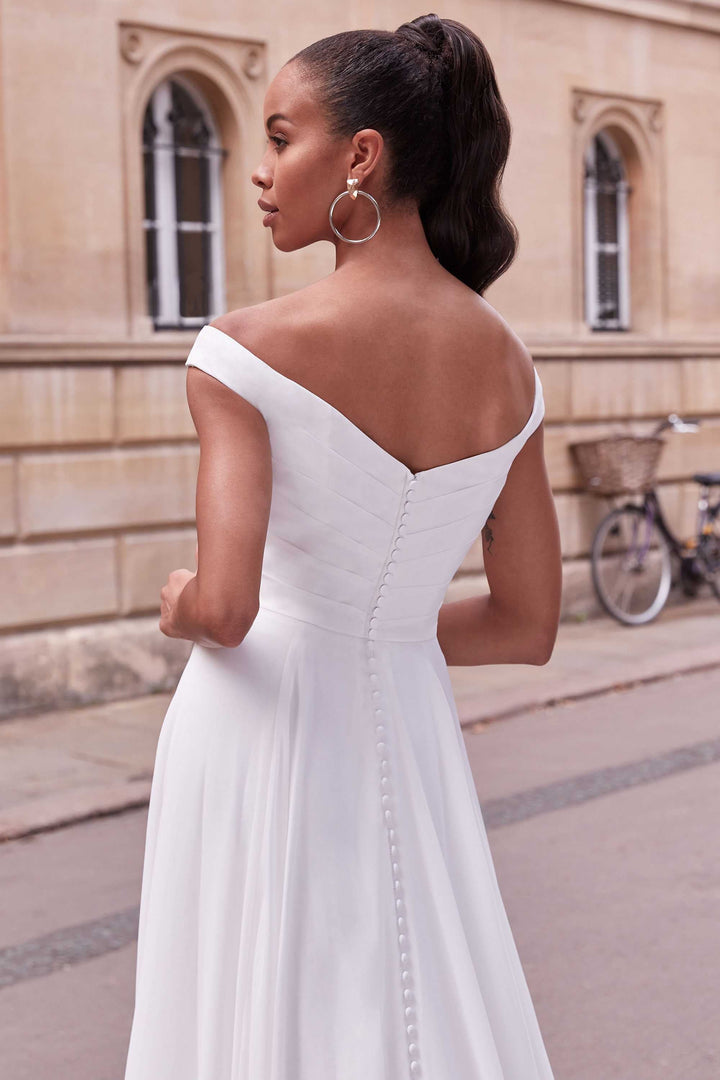 Adore by Justin Alexander 11167 - Size 12
