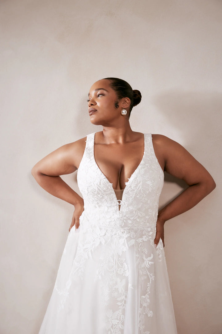 Adore by Justin Alexander 11299 - Size 26