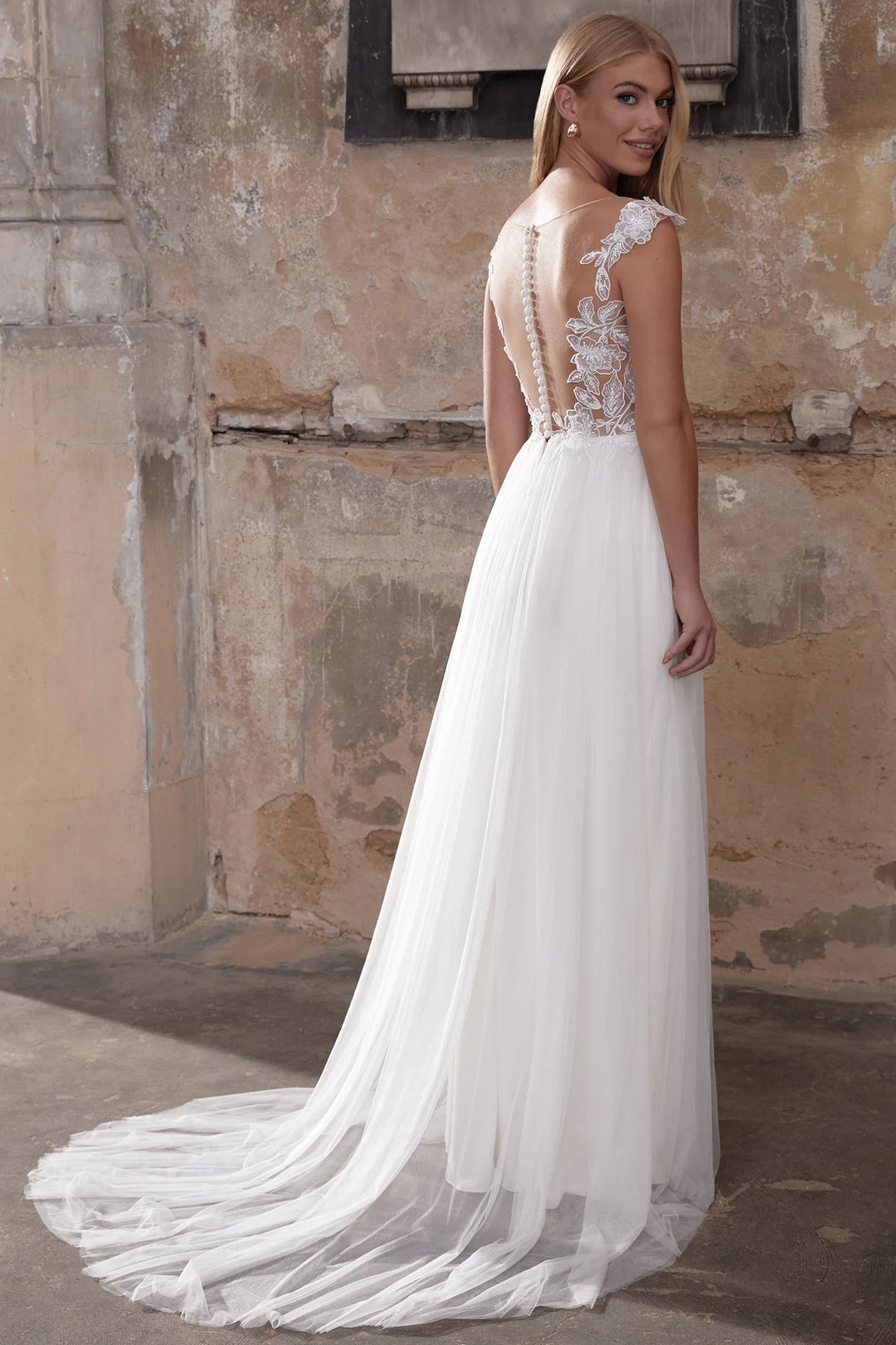 Adore by Justin Alexander 11301 - Size 10